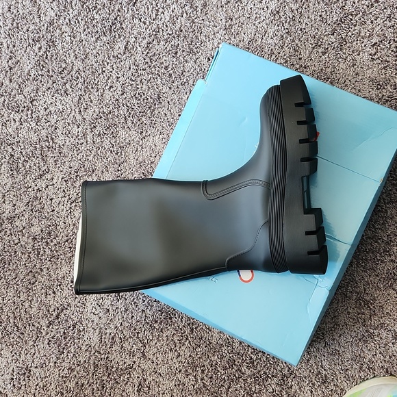 Jeffrey Cambell Rain Chunky Boots - Picture 1 of 6